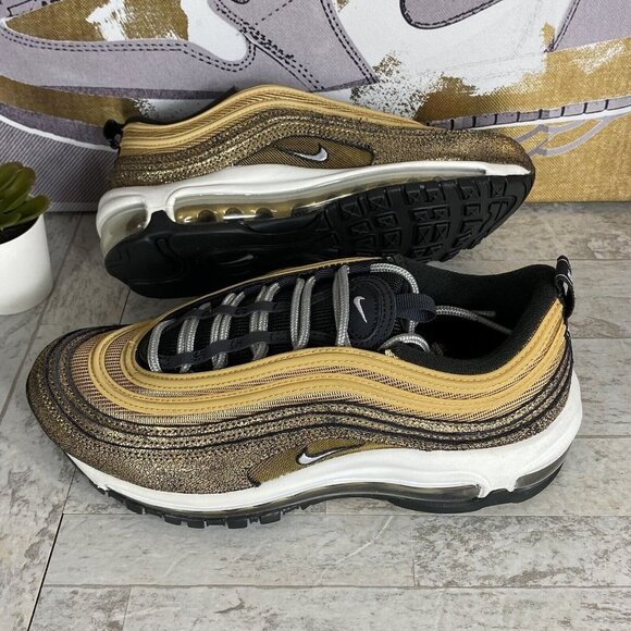 Nike Air Max 97 Metallic Golden Gals‎ Shoes DO5881-700 Womens Size 7.5 Sneakers